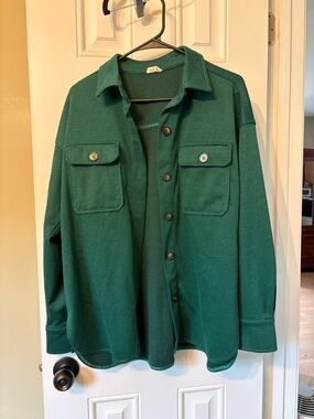 Hem & Thread Houndstooth Forest Green Textured Collar Shacket/Cardigan